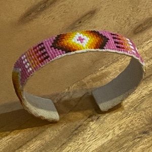 Hand beaded adjustable bracelet